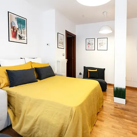 15 Minuti Dal Duomo - Con Intimo Patio Esterno *